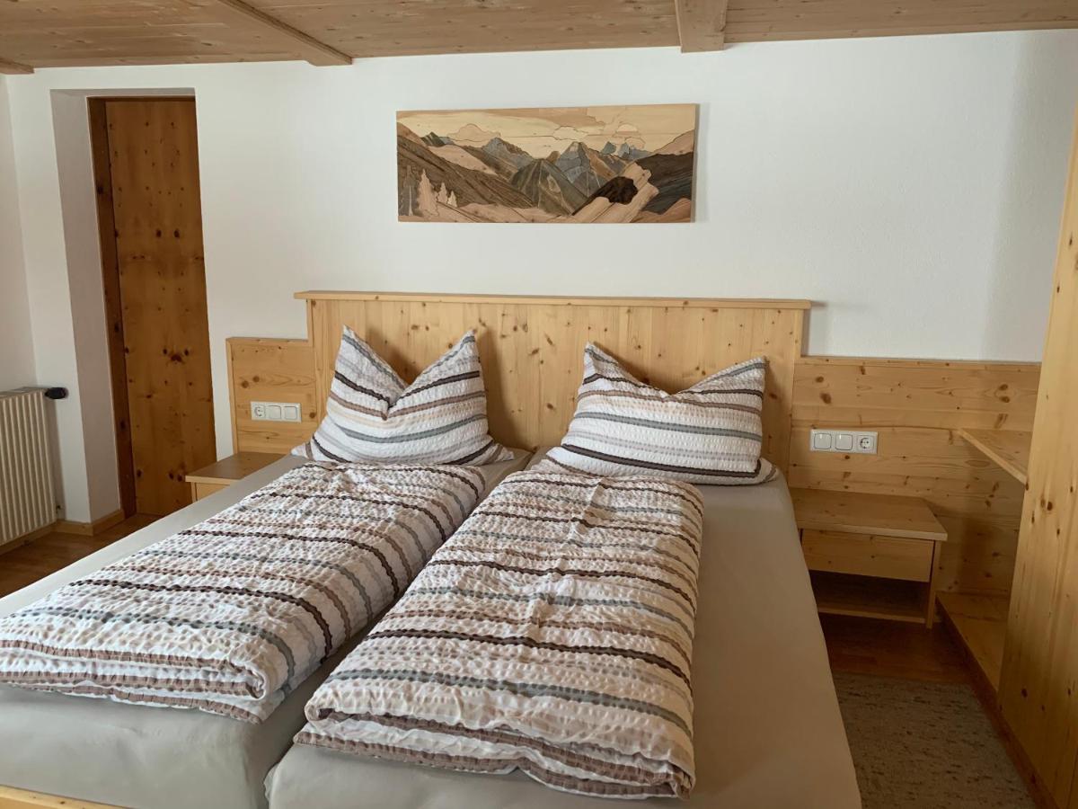 Gasthaus Oberweissen-Hittl ซังคท์ยาคอบ อิน เดเฟอเรกเกิน ภายนอก รูปภาพ