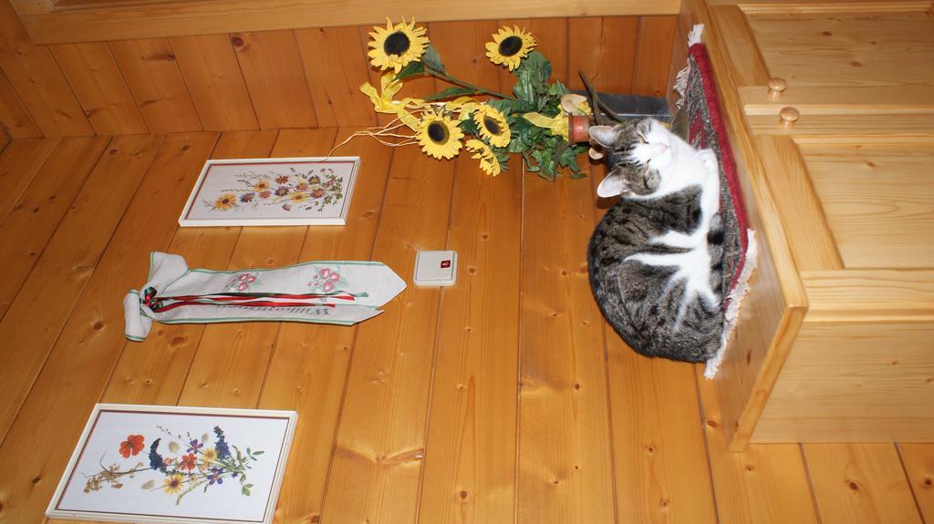 Gasthaus Oberweissen-Hittl ซังคท์ยาคอบ อิน เดเฟอเรกเกิน ภายนอก รูปภาพ
